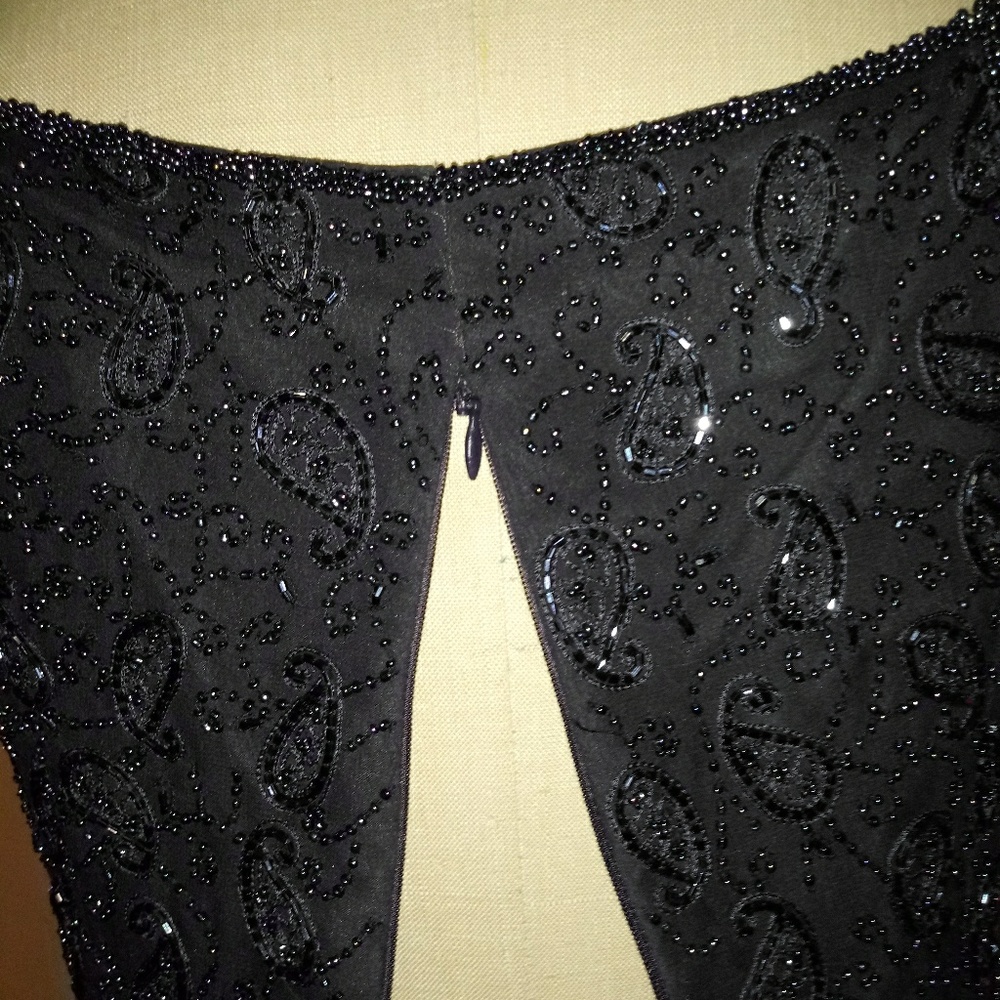 BLACK DRESS BLOUSE - Picture 3 of 8